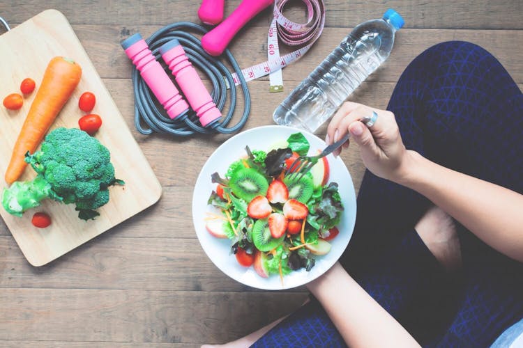 healthy food-water-exercise-rope-with salad for building an Habits For Good and Healthy Mental Health